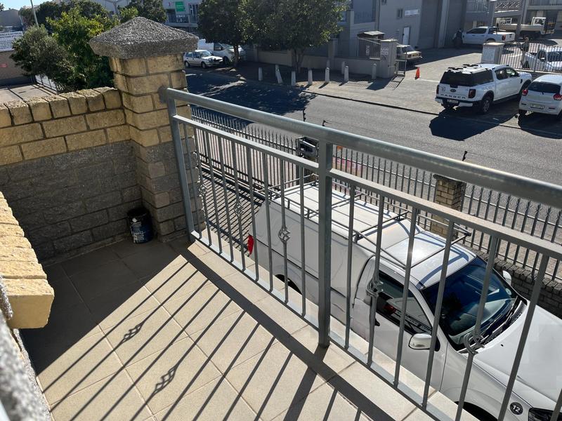 To Let Commercial Property for Rent in Montague Gardens Western Cape